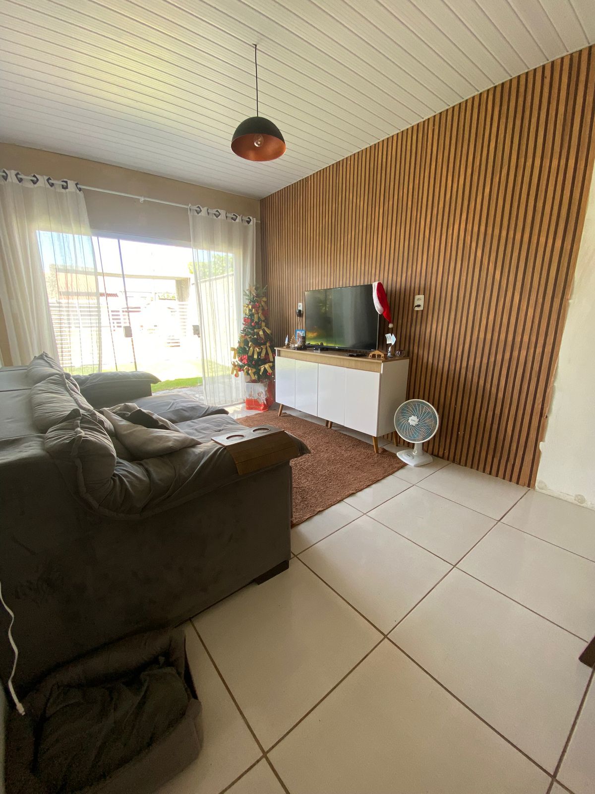 Casa no Bairro Salinas com Piscina