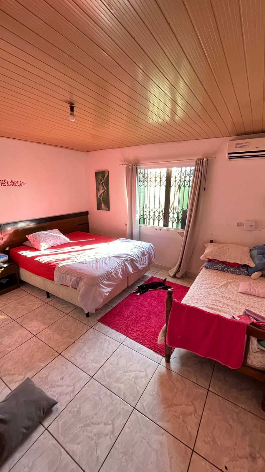 Casa no Bairro Costeira-Com Piscina-Região da Lagoa