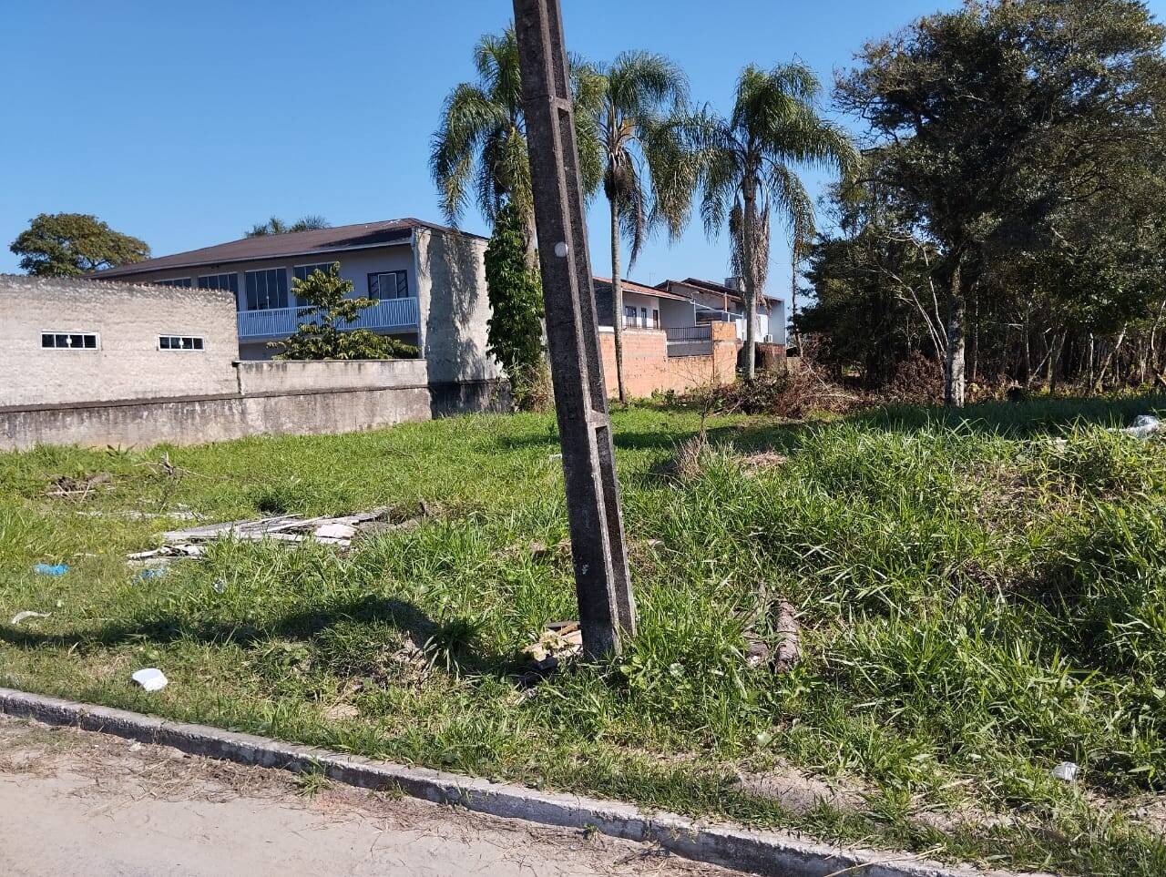 Terreno no Bairro Centro -1750m² - Balneário Barra do Sul - SC