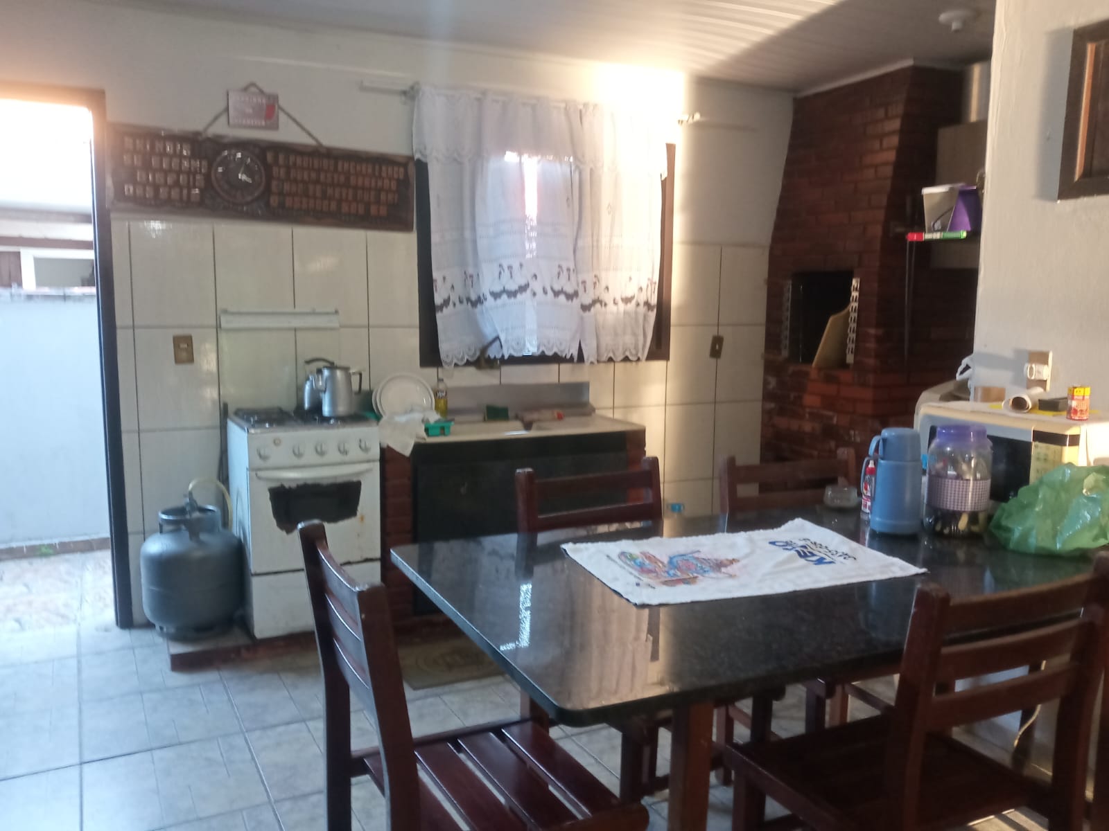 Casa no Centro-Balneário Barra do sul-SC