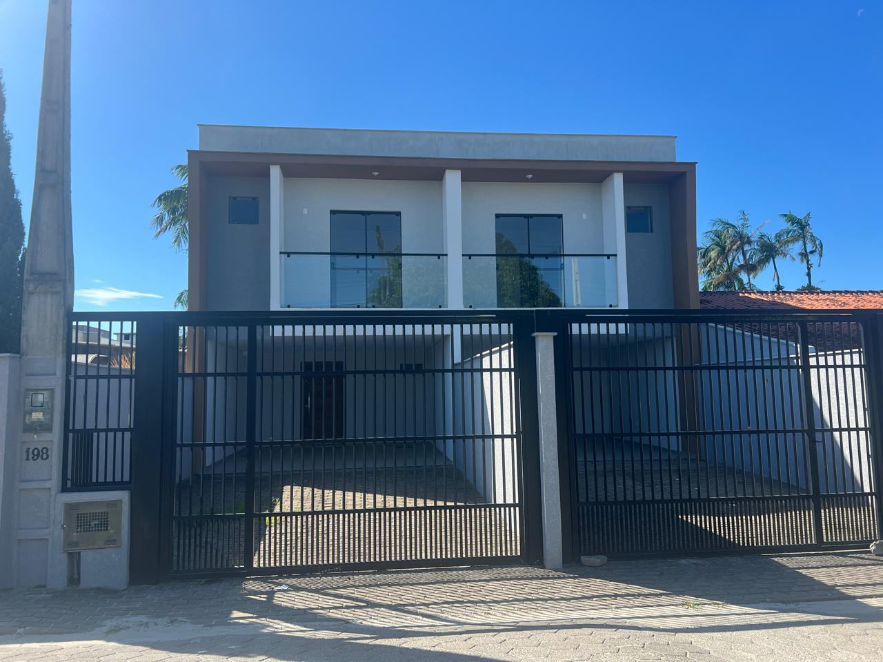 Sobrado Geminado Bairro Costeira