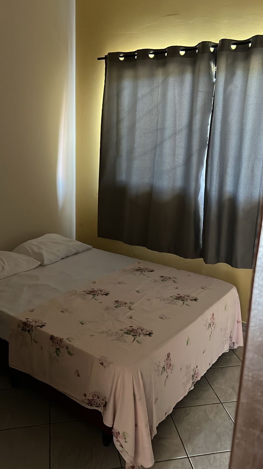 Casa Ubatuba- Enseada- Esquina