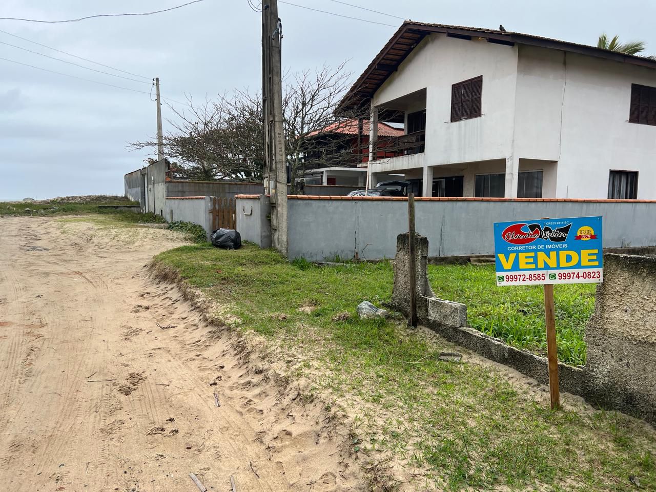 Terreno no Centro 150 Metros do Mar