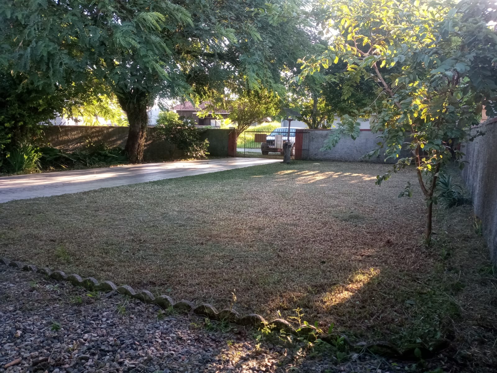 Casa no Centro-Balneário Barra do sul-SC