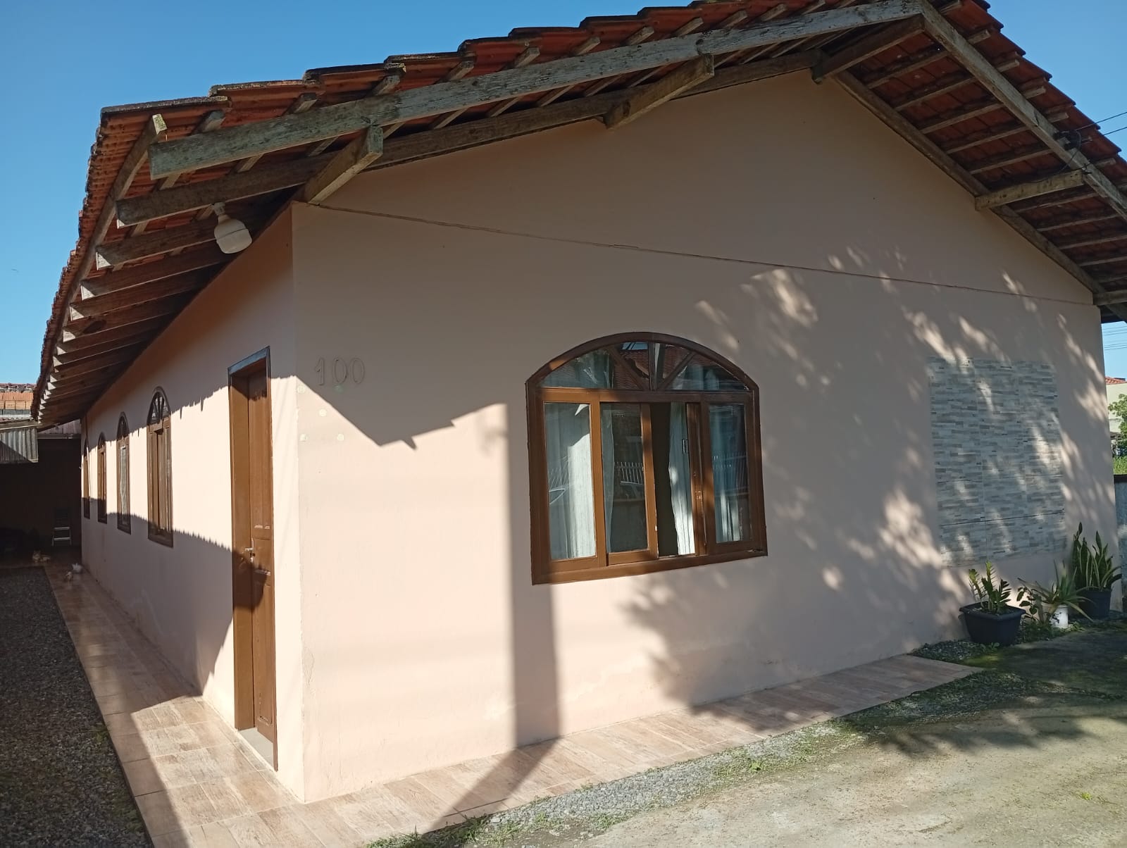 Casa no Bairro Costeira-Região da Lagoa-Balneário Barra do Sul