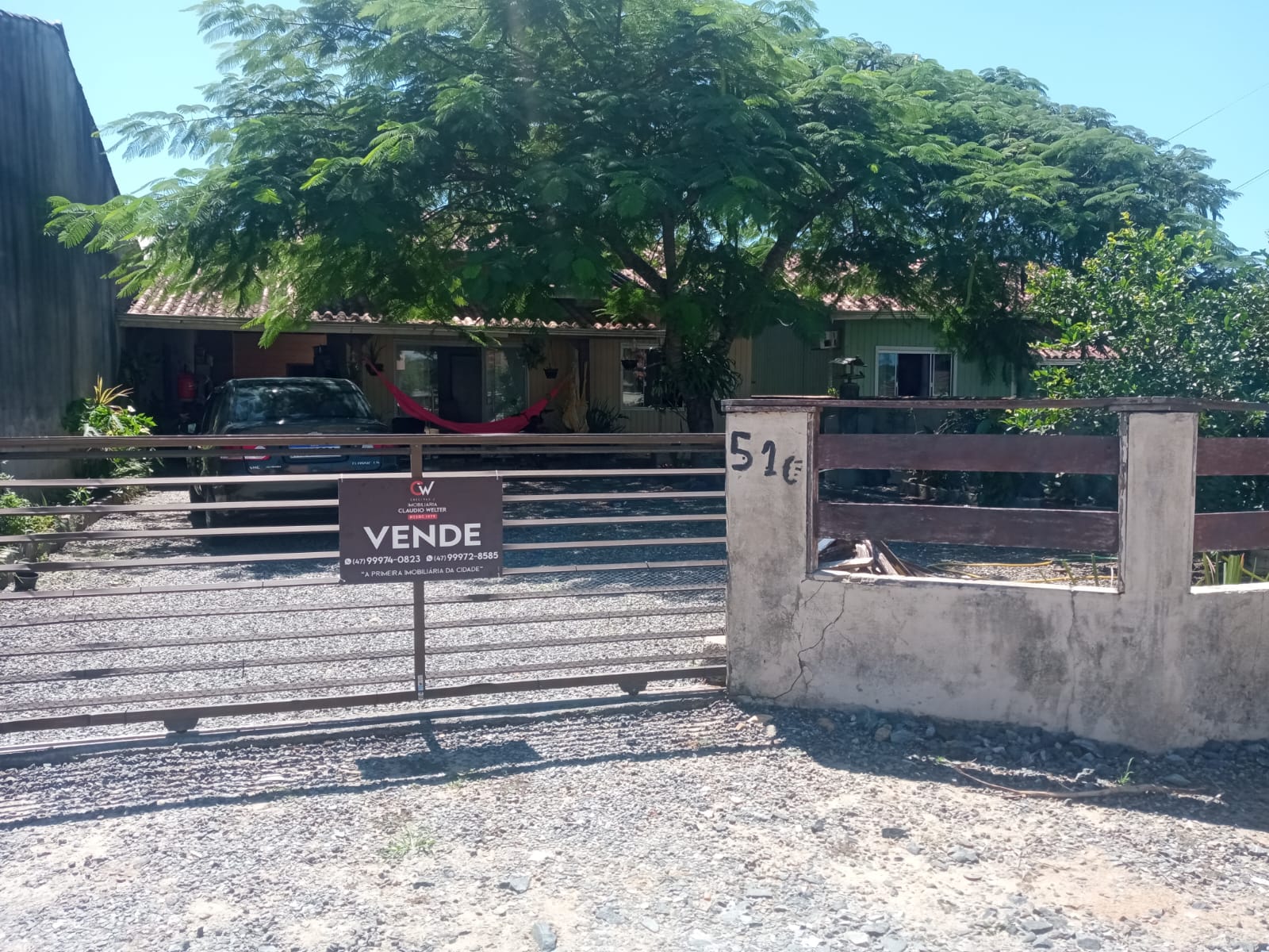 Casa de Madeira  Centro de Balneario Barra do Sul