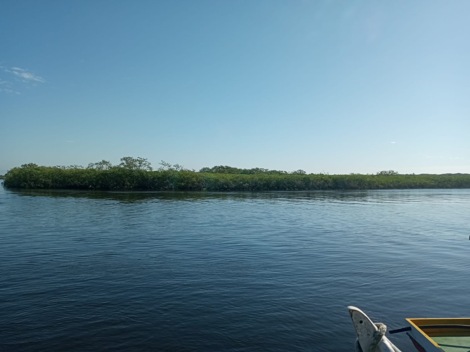 Sobrado no Centro-Balneário Barra do Sul-SC