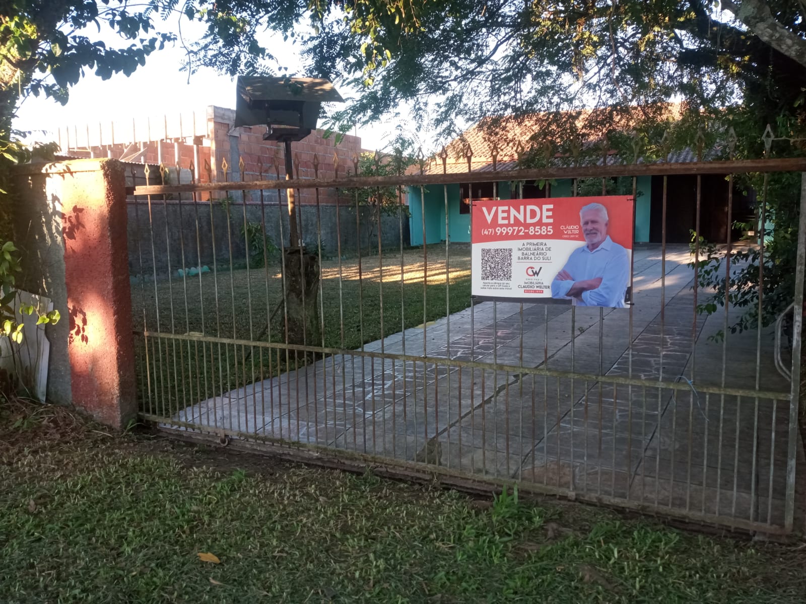 Casa no Centro-Balneário Barra do sul-SC