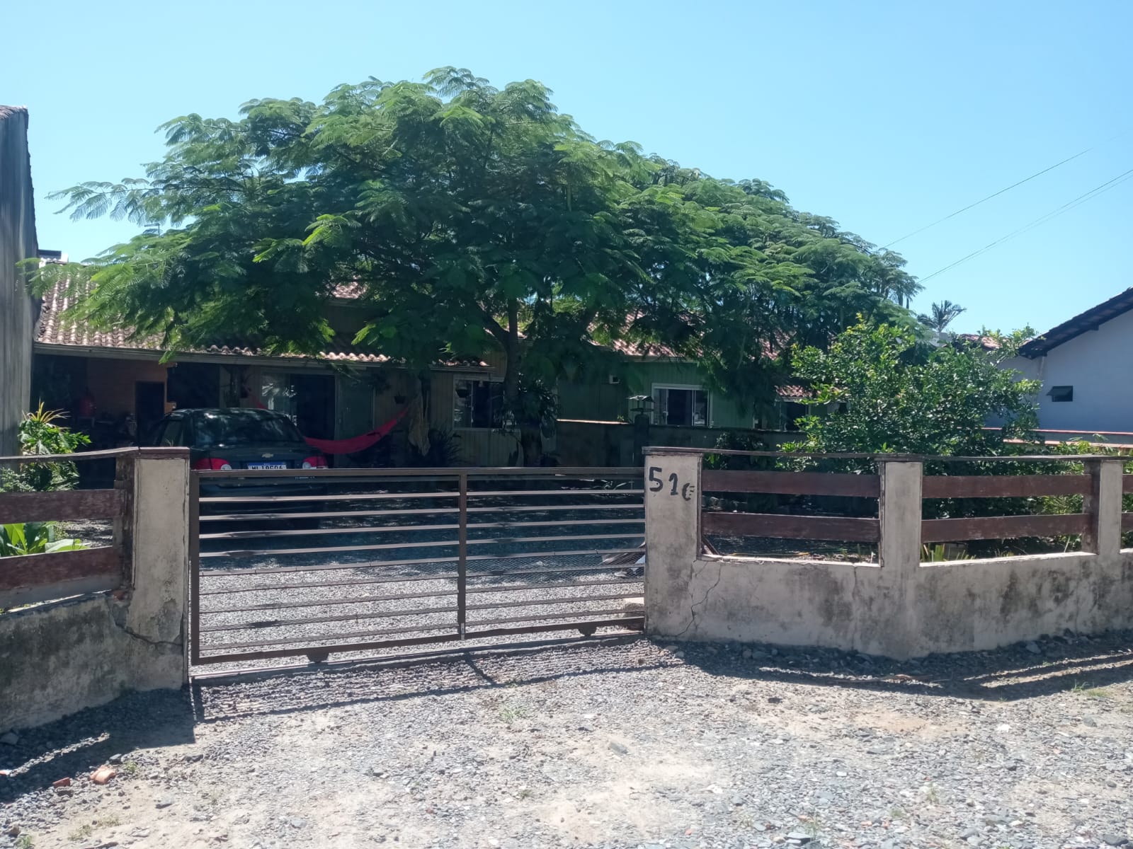 Casa de Madeira  Centro de Balneario Barra do Sul