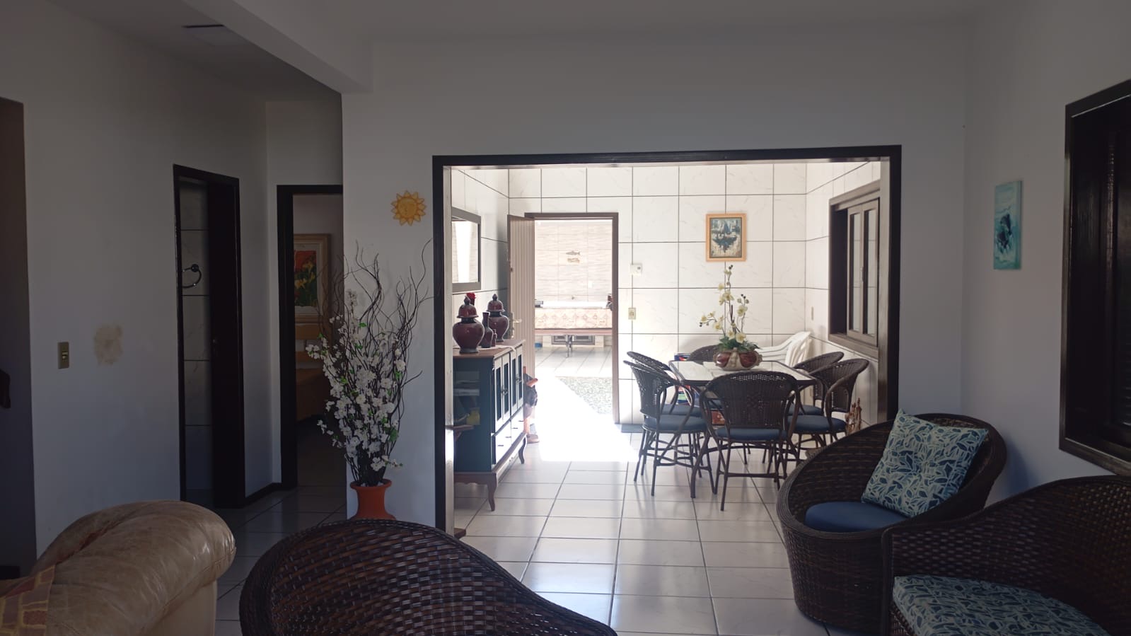 Sobrado exclusivamente da imobiliária